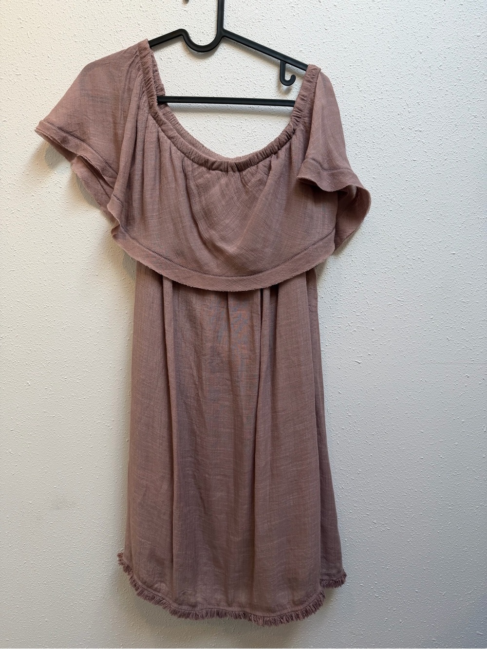 Wishlist One-Shoulder Ruffle Dress in Mauve